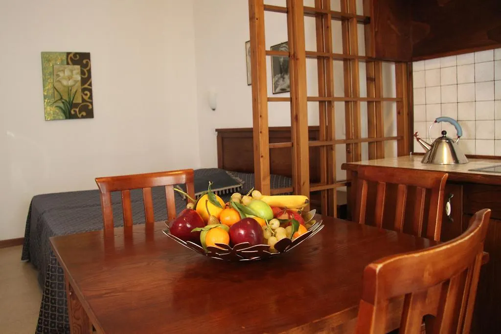 Residence I Due Pini Marina di Grosseto 3*,