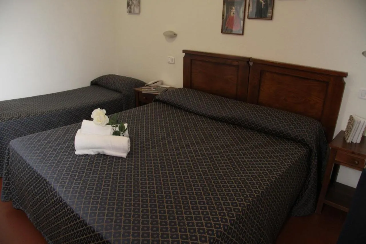 Residence I Due Pini Marina di Grosseto 3*,  Italy